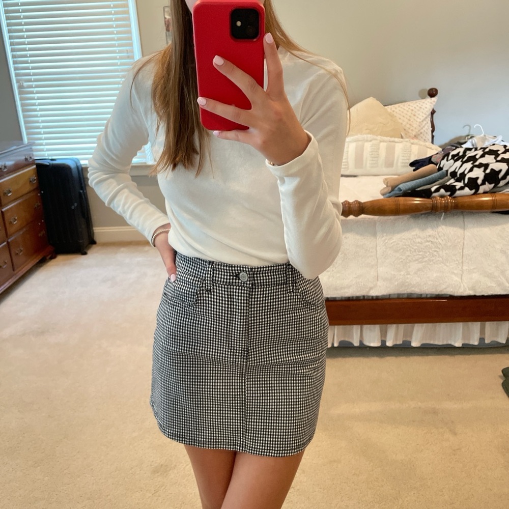 Brandy Melville gingham mini skirt